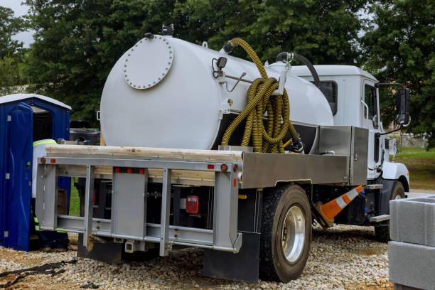Best Portable toilet rental cost  in Hamilton, IN